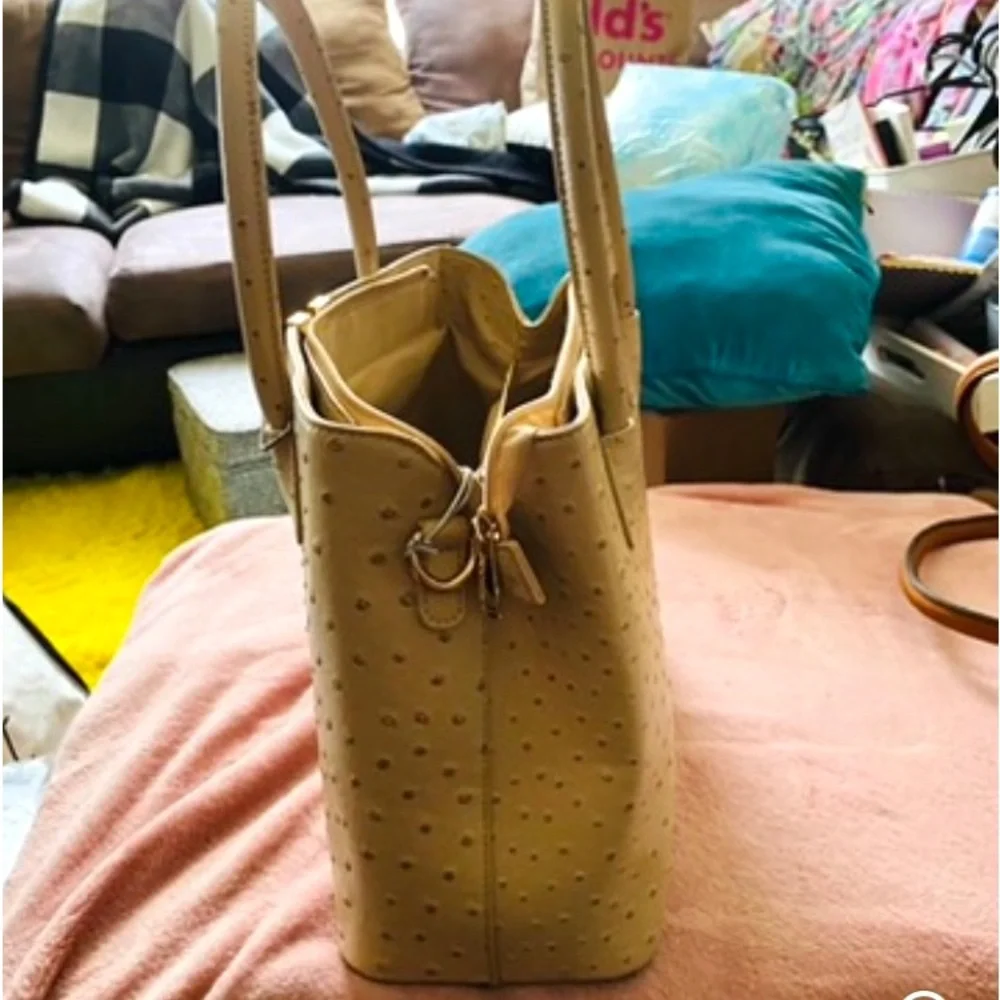 New Tan Bag - Picture 5 of 6